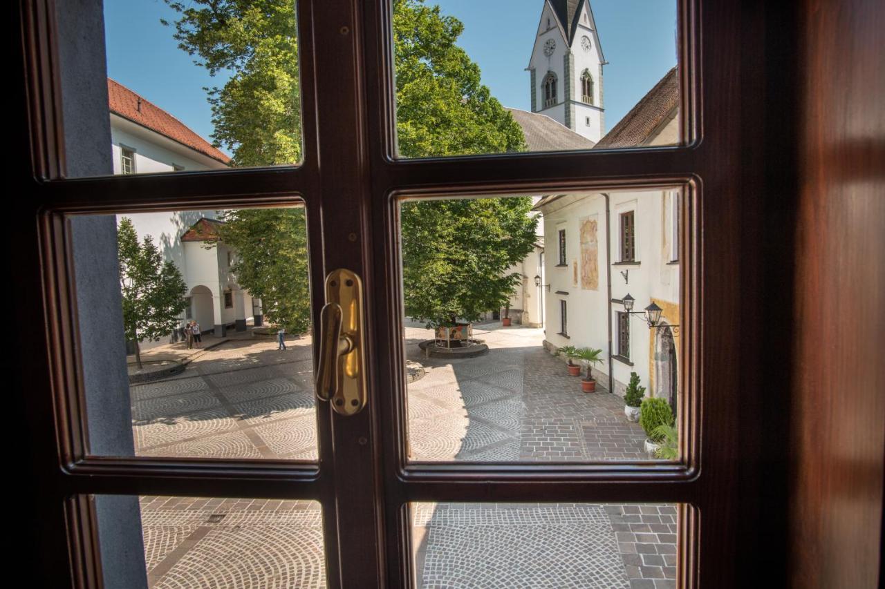 Vila Radolca Apartments & Rooms Radovljica Buitenkant foto