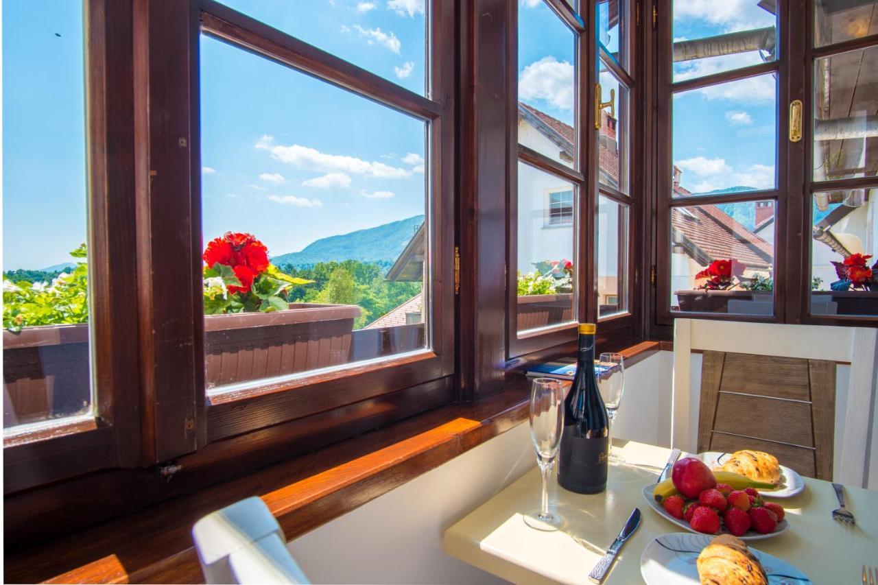 Vila Radolca Apartments & Rooms Radovljica Buitenkant foto