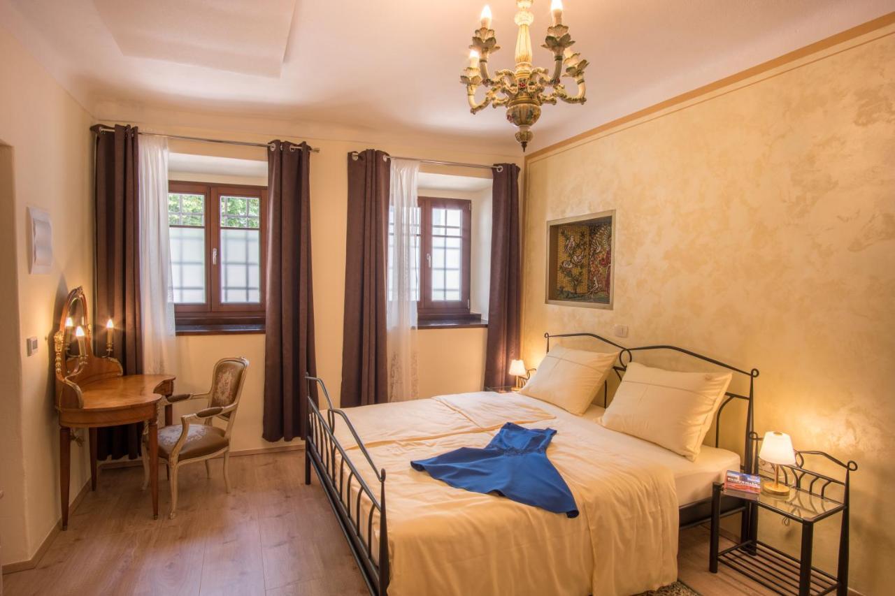 Vila Radolca Apartments & Rooms Radovljica Buitenkant foto