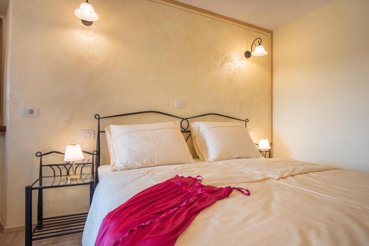 Vila Radolca Apartments & Rooms Radovljica Buitenkant foto