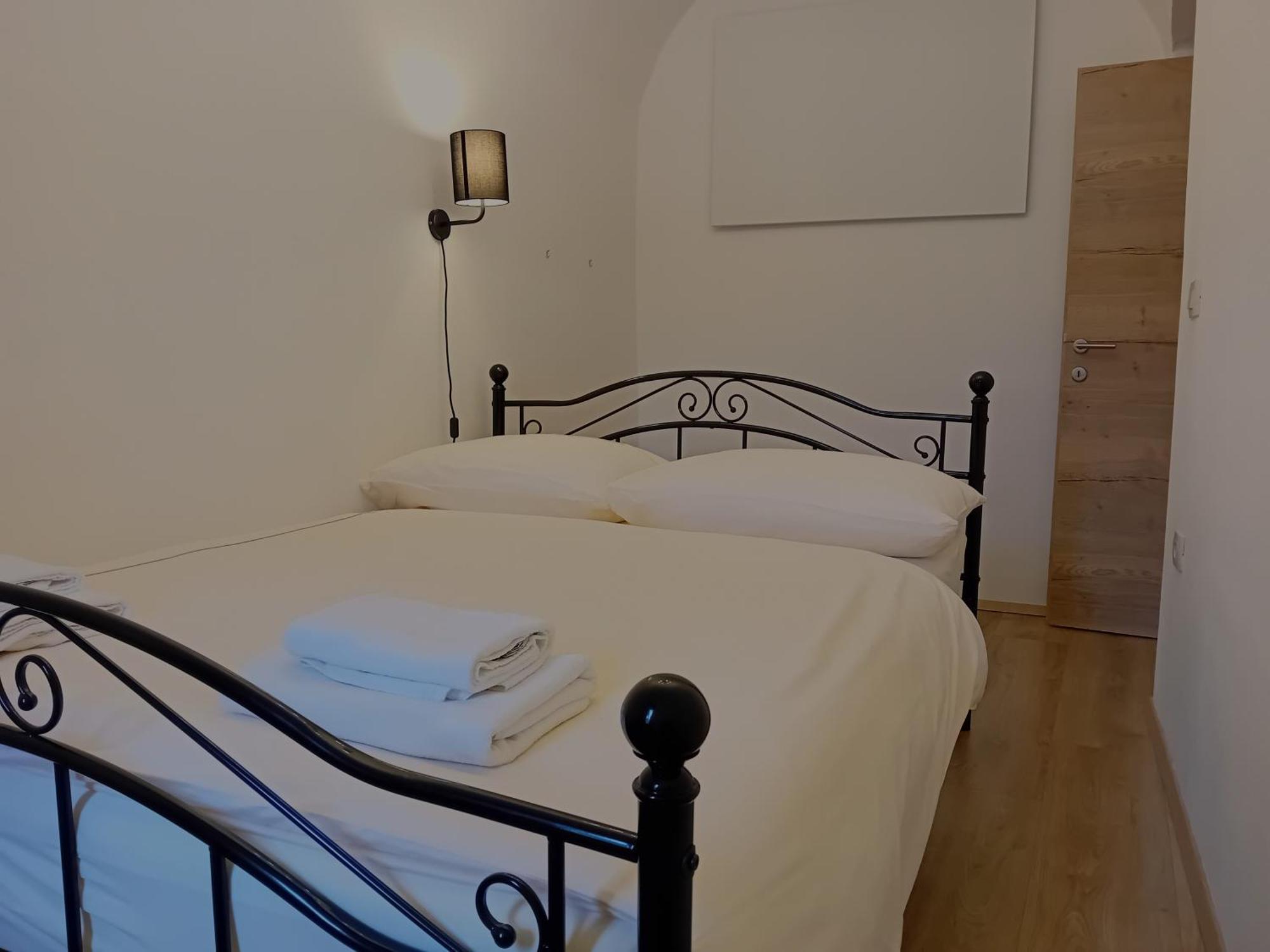 Vila Radolca Apartments & Rooms Radovljica Buitenkant foto