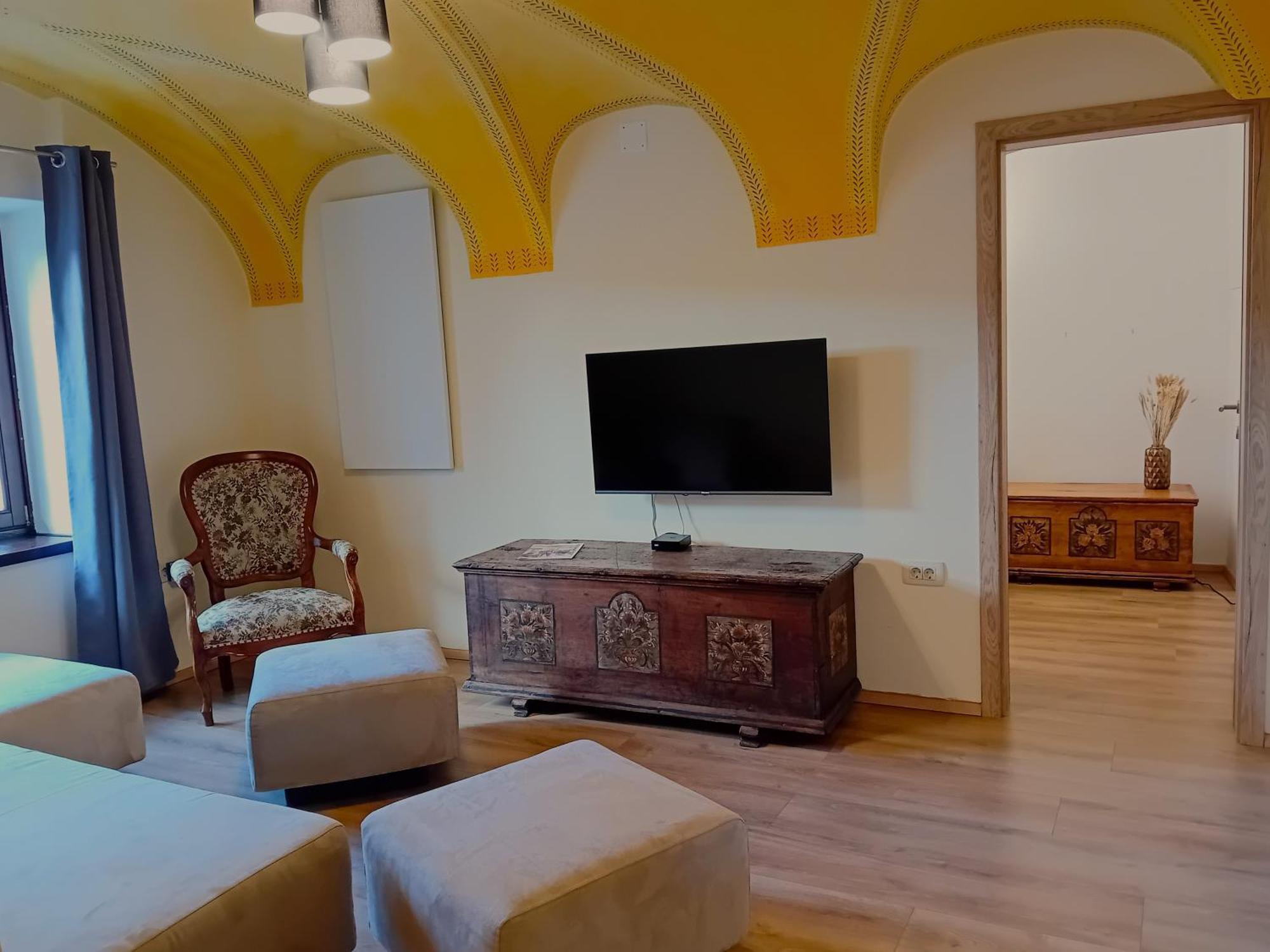 Vila Radolca Apartments & Rooms Radovljica Buitenkant foto